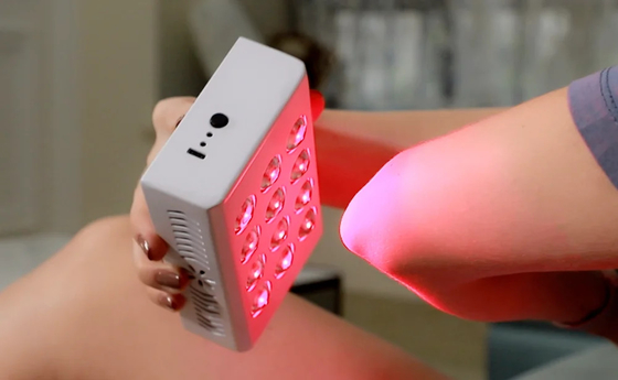comprar Mini painéis de terapia de luz infravermelha vermelha 60W dispositivo portátil de terapia de luz vermelha fabricação em linha