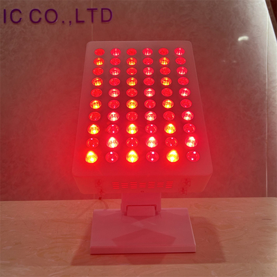 comprar Máquina de terapia de luz vermelha de infravermelho LED de 300W com duplo chip de ângulo de lente de 60° 660nm 850nm fabricação em linha
