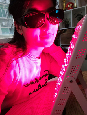 comprar 400W Led portátil dispositivo de terapia de luz vermelha Stand, painel de terapia de luz para alívio da dor fabricação em linha