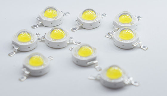 comprar Grânulo branco morno da luz do diodo emissor de luz da microplaqueta da lâmpada Beads2700K 3000K do diodo emissor de luz de RoHS fabricação em linha